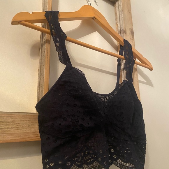 Aerie bralette - Picture 2 of 7